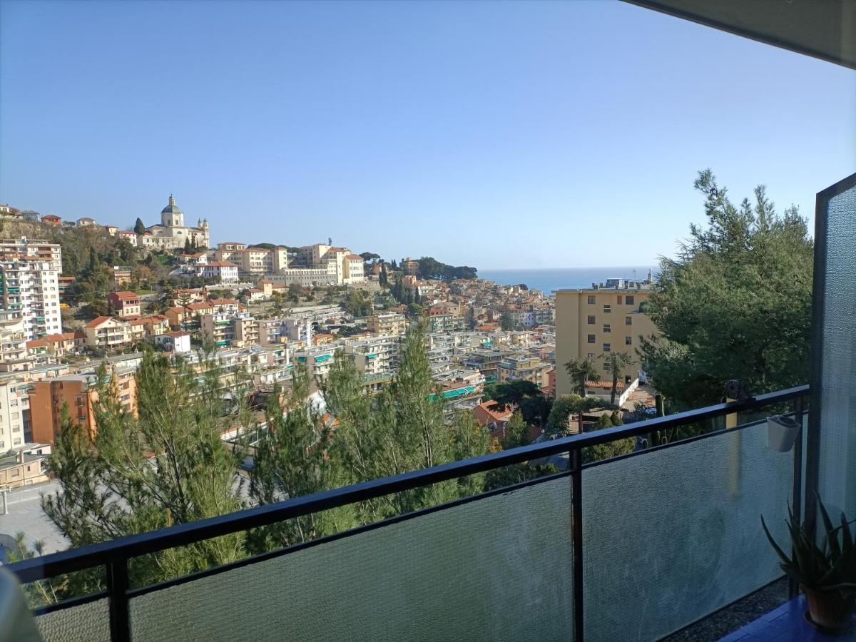 Tuo Pallino Sanremo Luaran gambar